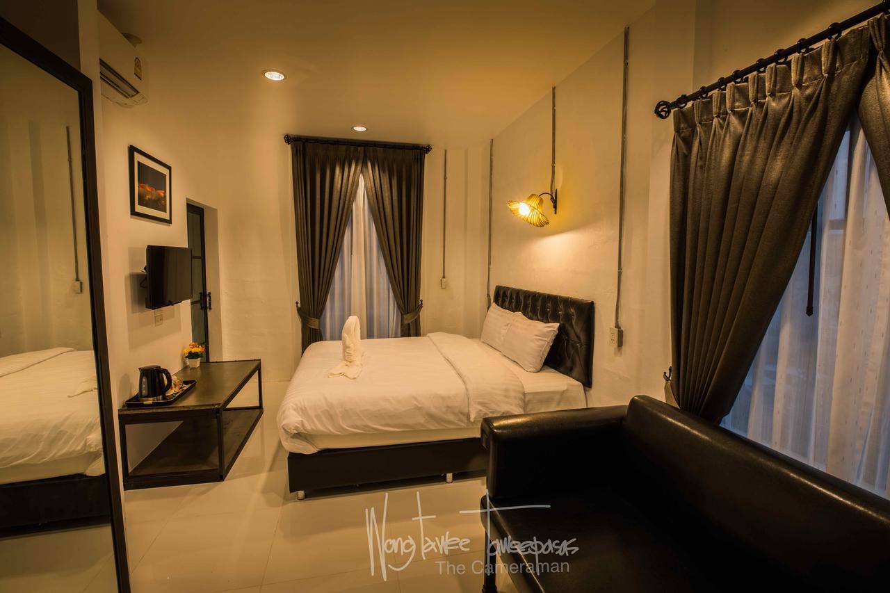 เดอะ แวร์เฮาส์ โรงแรม 3*